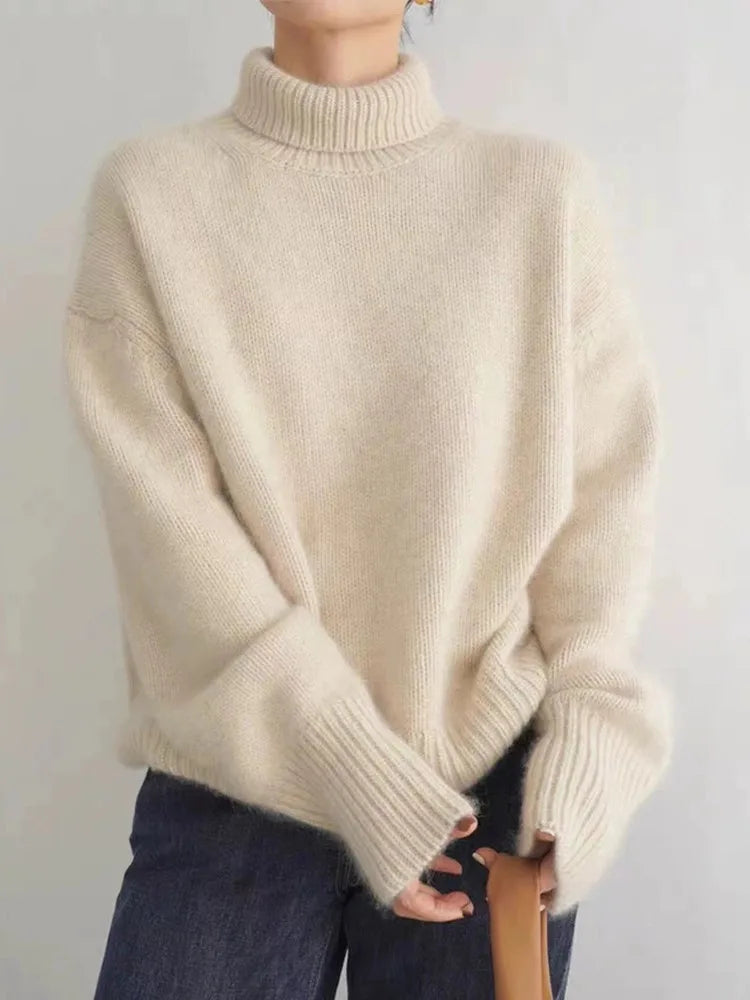 The Aurellane – Luxe Cashmere Turtleneck Sweater