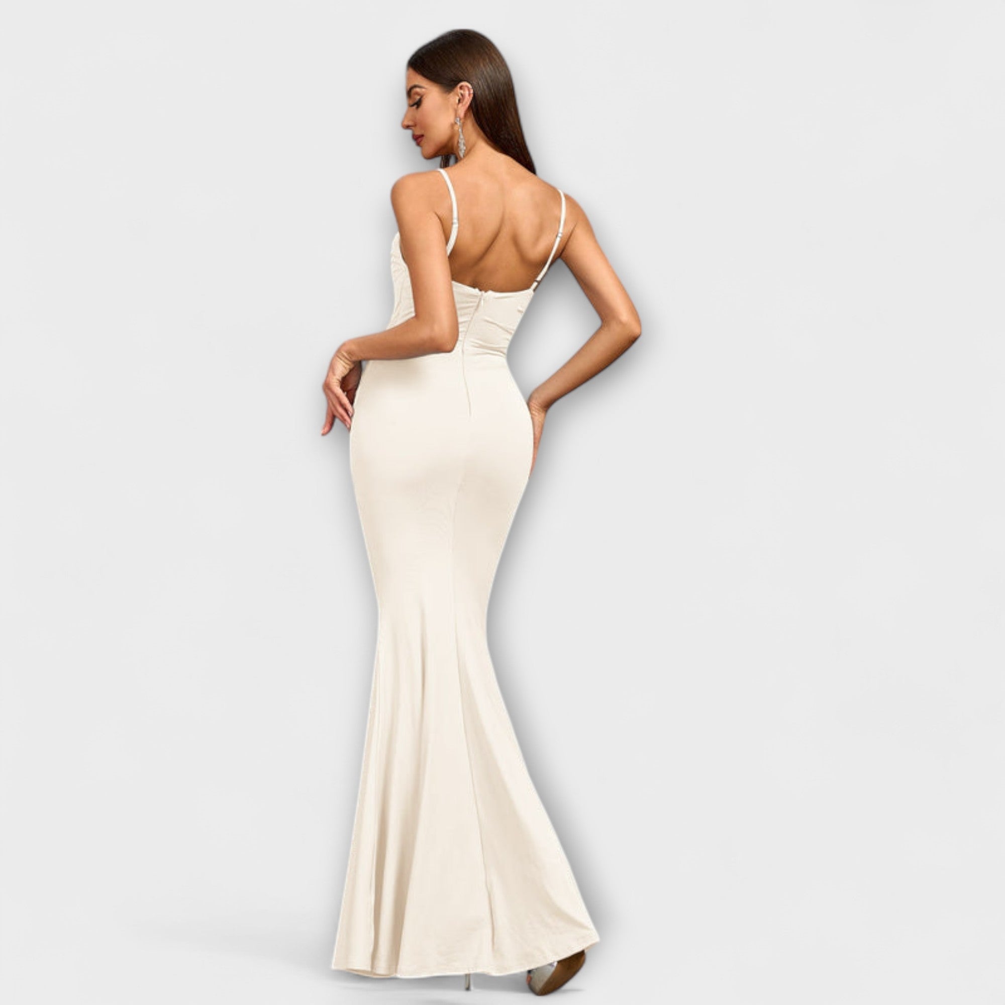 Callie - Elegant Ruffle Dress