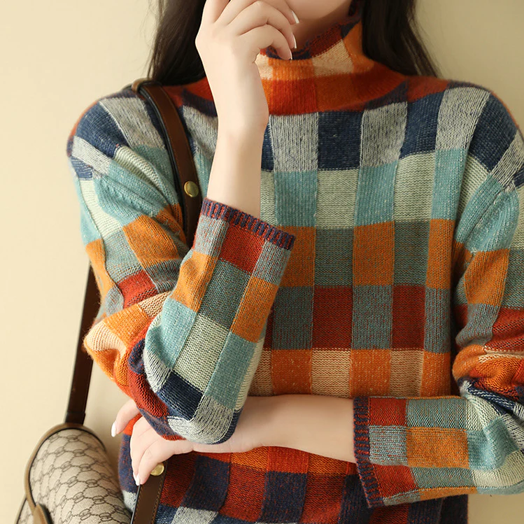 The Solviera – Cozy Retro Sweater